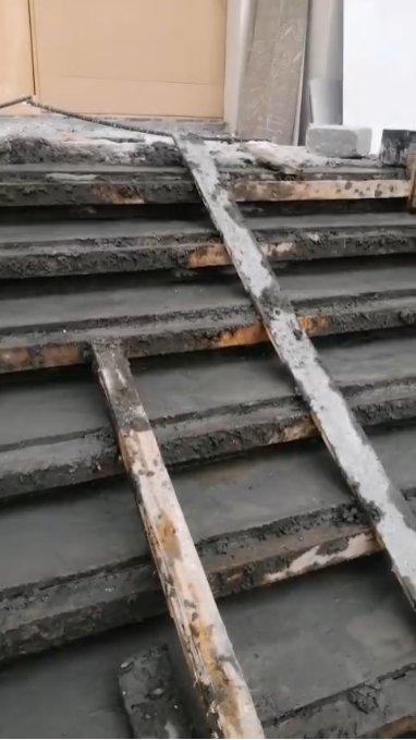 أعمال بلاط وسيراميك في الكويت - بدر صابر